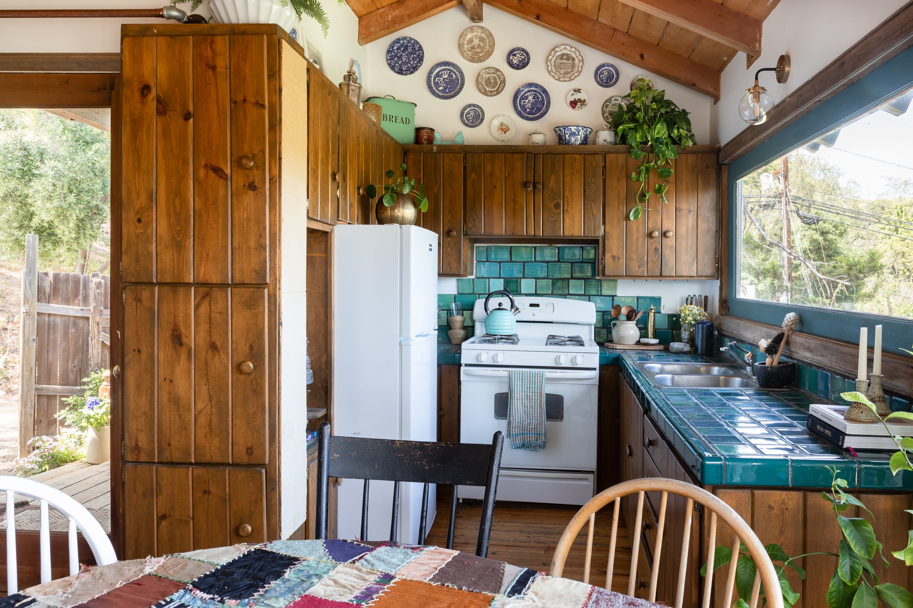 1970s california cabin rental beas topanga isaac apartment